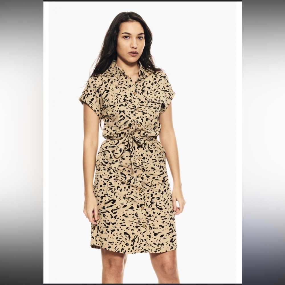 GARCIA Animal Print Button Up Belted Collared Dress-Medium